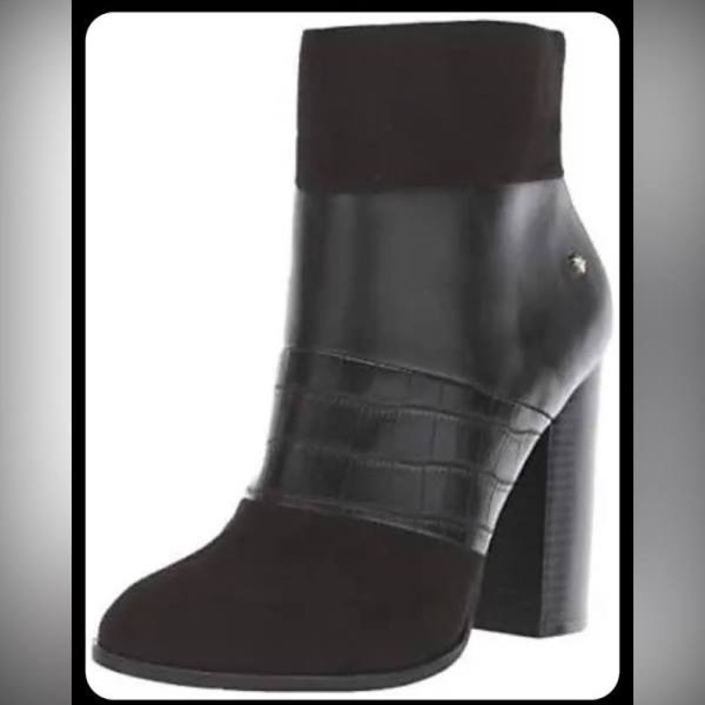 CALLISTO ACADEMY BLACK ANKLE BOOTS NIB SZ 9.5 - Picture 2 of 7